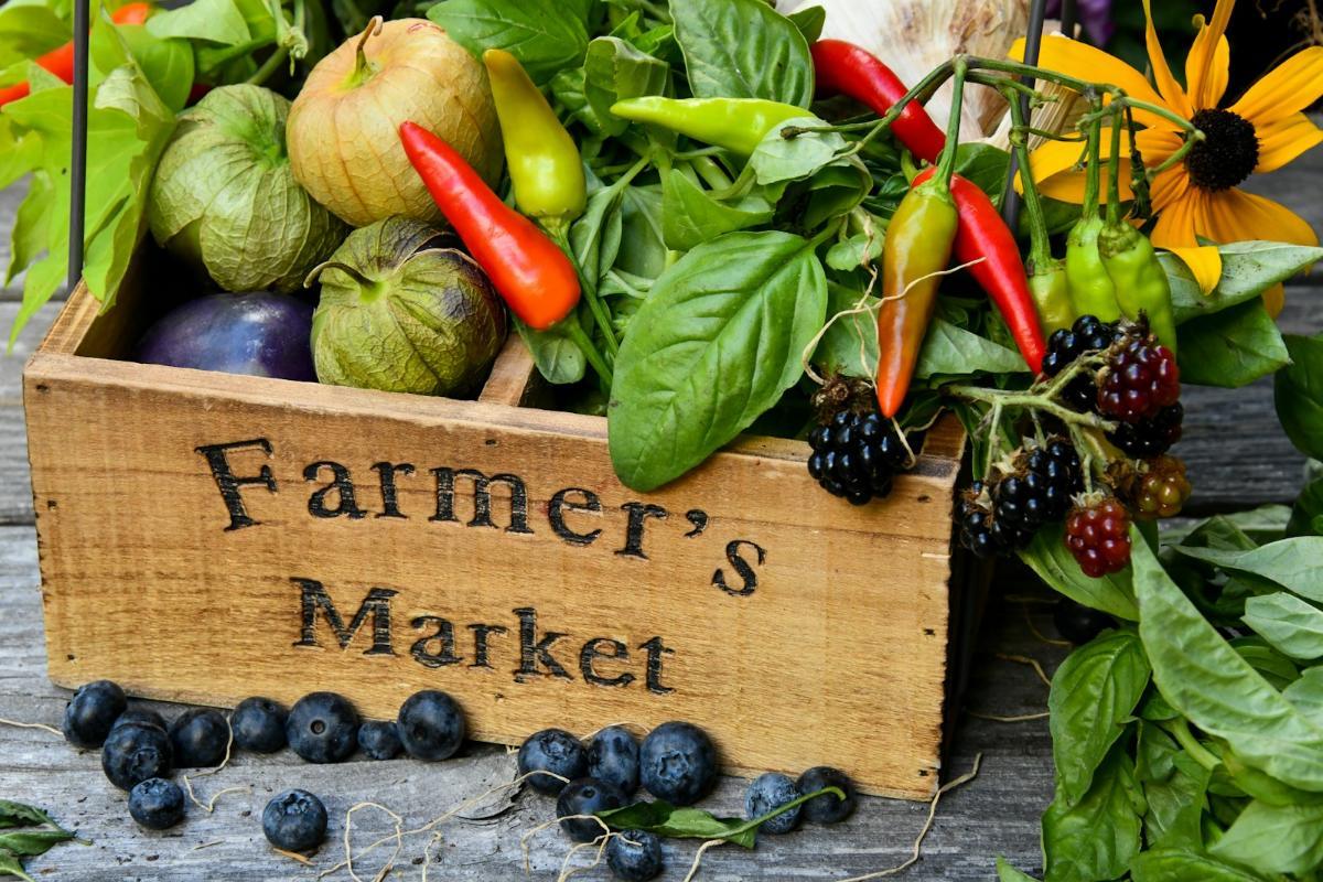 How Online Marketplaces Can Help Local Economies